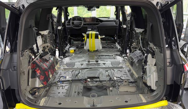 Виброизоляция кузова до